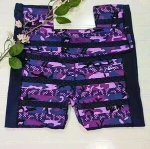 Nike Dri-Fit Purple/Black Patterned Cropped Leggings